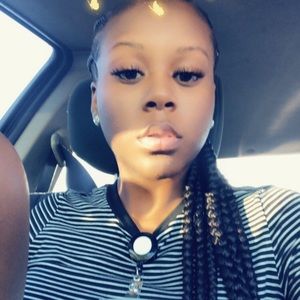 Meet your Posher, Brook